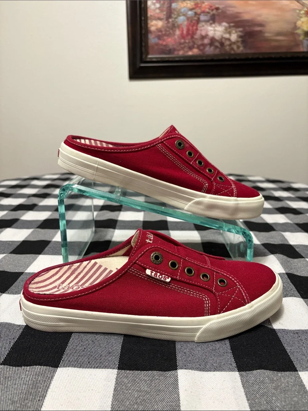 Taos EZ SOUL Women's Red Canvas Slip-On Casual Shoes Mules ARCH Support Comfort